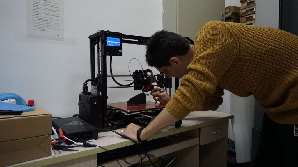 Hamid Isakhani working on additive manufacturing of locust wing prototypes